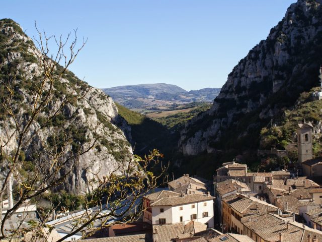 Arrampicata su Roccia
